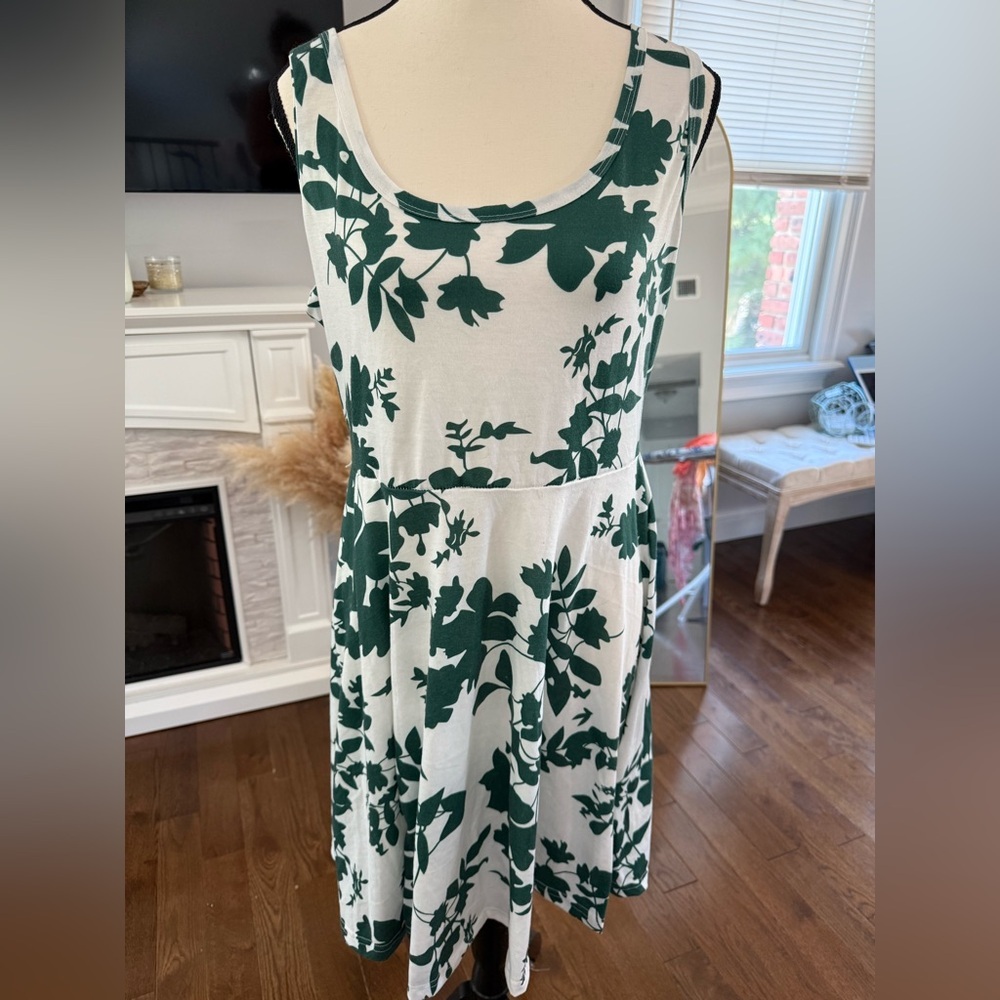 Whit dress w green floral design size large
